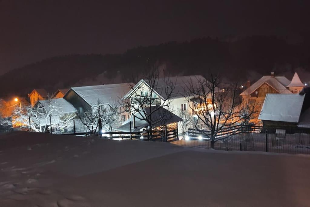 Casa269B - Cozy House With Scandinavian Design Moieciu de Jos Eksteriør bilde